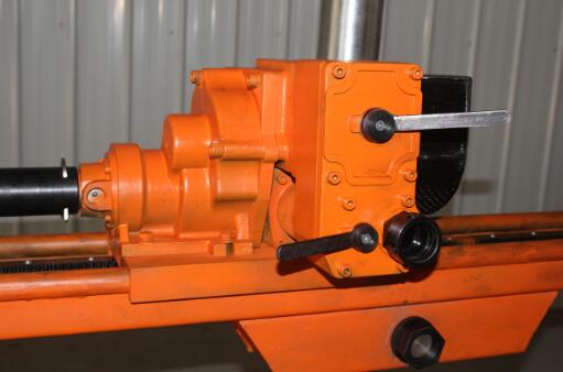 安全生產我保證，啟睿鉆機性能安全雙腿走