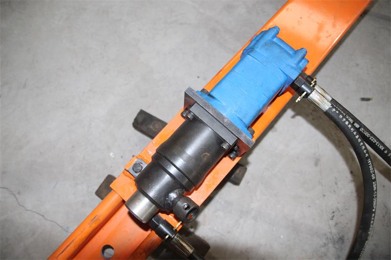 【恐怖】原來我們用的架柱式液壓回轉鉆機配件有那么多假貨